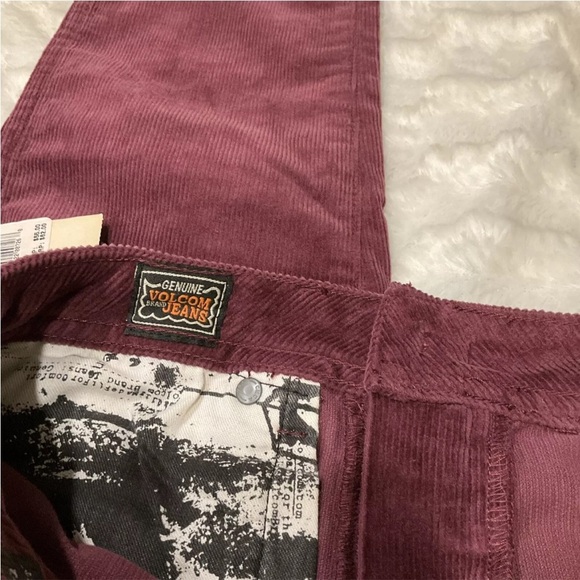 Volcom Corduroy Pants Cabernet Straight Big Youth‎ Size 28 NWT - Picture 4 of 13